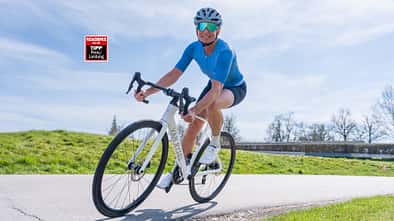 Van Rysel RCR-R CF,Rennrad,ROADBIKE Test,Action