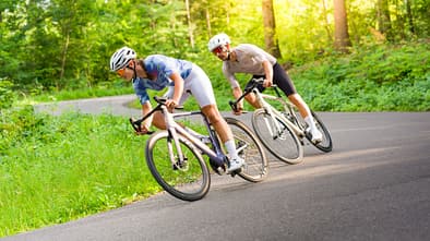 Rennrad,ROADBIKE Test,Actionfoto,Bergabfahrt Rennrad,ROADBIKE Test,Actionfoto,Bergabfahrt