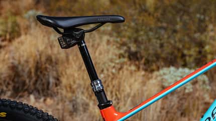 MB Neuheiten 2019 Rock Shox Reverb AXS MS Teaser MB Neuheiten 2019 Rock Shox Reverb AXS MS Teaser
