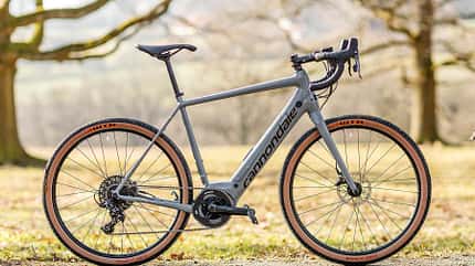 rb-0319-e-rennrad-vergleich-cannondale-synapse-neo-BO-01.jpg rb-0319-e-rennrad-vergleich-cannondale-synapse-neo-BO-01.jpg