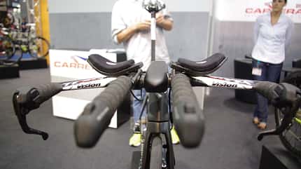 RB-Eurobike-2013-Hohl-Carrera-TT-S01-15 (jpg) RB-Eurobike-2013-Hohl-Carrera-TT-S01-15 (jpg)