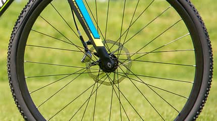 Rb-0913-Eurobike-Beilage-Bergamont-Prime-CX-Team-Vorderrad (jpg) Rb-0913-Eurobike-Beilage-Bergamont-Prime-CX-Team-Vorderrad (jpg)