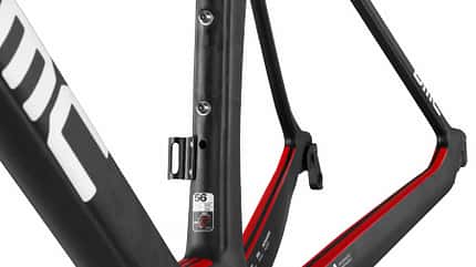 RB-BMC-TMR01-TeamRed-Rahmenset-Abrisskante-Saison2013 RB-BMC-TMR01-TeamRed-Rahmenset-Abrisskante-Saison2013