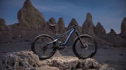 UB-Specialized-BMW-Levo-SLorencePhoto_LevoBMW (jpg) UB-Specialized-BMW-Levo-SLorencePhoto_LevoBMW (jpg)