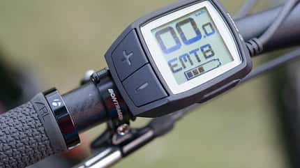 EM-Bosch-E-MTB-Modus-Bosch_ebike_riva_2017_1220 (jpg) EM-Bosch-E-MTB-Modus-Bosch_ebike_riva_2017_1220 (jpg)