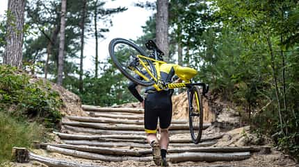 rb-canyon-inflite-cf-slx-2018-canyon-TEASER1.jpg rb-canyon-inflite-cf-slx-2018-canyon-TEASER1.jpg