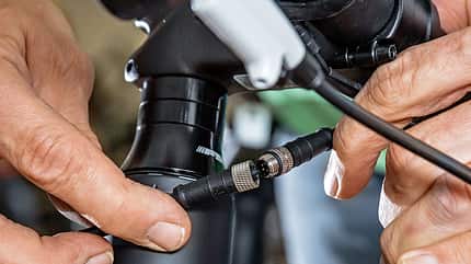 UB-verkabelung-e-bike-stratmann-3887_100pc.jpg UB-verkabelung-e-bike-stratmann-3887_100pc.jpg