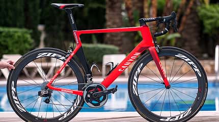 rb-tour-2016-profi-rennraeder-katusha-canyon-aeroad-cf-slx-tdw-20165271-294421 (jpg) rb-tour-2016-profi-rennraeder-katusha-canyon-aeroad-cf-slx-tdw-20165271-294421 (jpg)