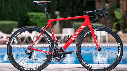 rb-tour-2016-profi-rennraeder-katusha-canyon-ultimate-cf-slx-tdw-201620165271-294423 (jpg) rb-tour-2016-profi-rennraeder-katusha-canyon-ultimate-cf-slx-tdw-201620165271-294423 (jpg)