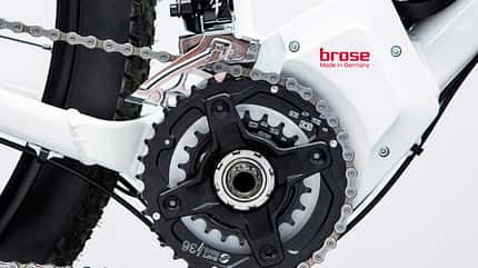UB-Brose-Antrieb-Motor-weiss-2015 (jpg) UB-Brose-Antrieb-Motor-weiss-2015 (jpg)