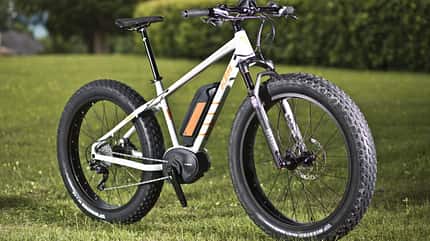 ub-ktm-e-bike-neuheiten-ktm-macina-freeze-schraeg (jpg) ub-ktm-e-bike-neuheiten-ktm-macina-freeze-schraeg (jpg)