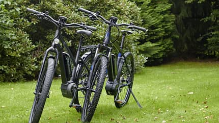 UB-Segway-E-Bikes-2015-1 (jpg) UB-Segway-E-Bikes-2015-1 (jpg)
