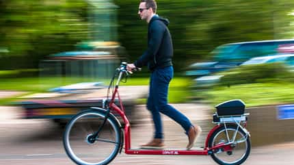 UB-verrueckte-E-Fahrzeuge-Laufband-Pedelec-Lopifit-Action-Einzeln (jpg) UB-verrueckte-E-Fahrzeuge-Laufband-Pedelec-Lopifit-Action-Einzeln (jpg)