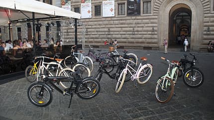 Schicke Cruiser-E-Bikes aus Italien: Diablo & Co. 30 Schicke Cruiser-E-Bikes aus Italien: Diablo & Co. 30