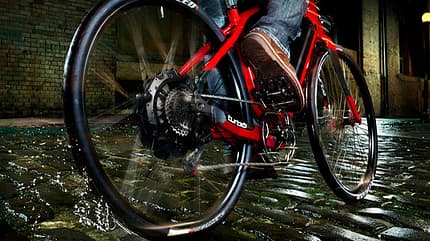UB Specialized Turbo action UB Specialized Turbo action