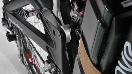 UB_AVE_XHYBRID_xcross_gelenk (jpg) UB_AVE_XHYBRID_xcross_gelenk (jpg)