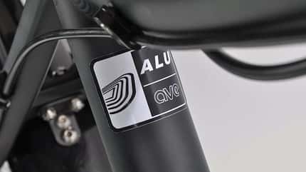 UB_AVE_XHYBRID_xspeed_dreieck (jpg) UB_AVE_XHYBRID_xspeed_dreieck (jpg)