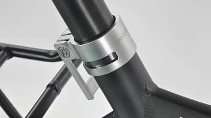 UB_AVE_XHYBRID_xspeed1_sattelklemme (jpg) UB_AVE_XHYBRID_xspeed1_sattelklemme (jpg)