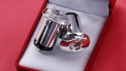 RB 0512 Equipment Doppelseiten Lenkerschmuck BBB Screwon RB 0512 Equipment Doppelseiten Lenkerschmuck BBB Screwon