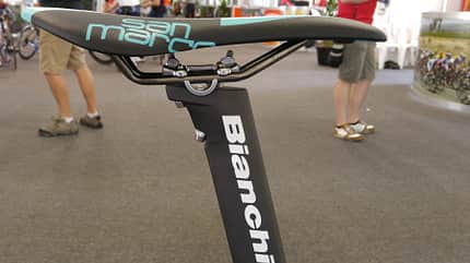 rb-tour-2016-profi-rennraeder-gravel-cyclist-LottoJumboBianchiTjallingii2016-8 (jpg) rb-tour-2016-profi-rennraeder-gravel-cyclist-LottoJumboBianchiTjallingii2016-8 (jpg)