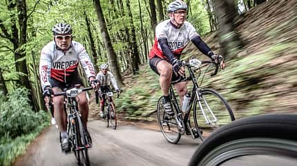 RB CEWE Fotowettbewerb 2013 Leserfotos Uli Benke - Lesertext: ...das erste bild ist von der tecklenburg-rundfahrt im mai ...160 km tour organisiert von holländern in deutschland
...das zweite bild ist von der hohemark tour, veranstaltet vom ftc wenters RB CEWE Fotowettbewerb 2013 Leserfotos Uli Benke - Lesertext: ...das erste bild ist von der tecklenburg-rundfahrt im mai ...160 km tour organisiert von holländern in deutschland
...das zweite bild ist von der hohemark tour, veranstaltet vom ftc wenters