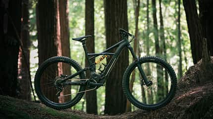 EM Specialized Turbo Kenevo 2018 Teaser EM Specialized Turbo Kenevo 2018 Teaser