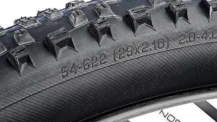 MB 0314 Reifen Detail 3 MB 0314 Reifen Detail 3