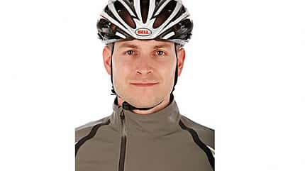 UB Helm richtig tragen 1