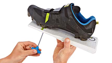 mb-0316-ergon-tp-1-pedal-cleat-tool-drake-images (jpg) mb-0316-ergon-tp-1-pedal-cleat-tool-drake-images (jpg)