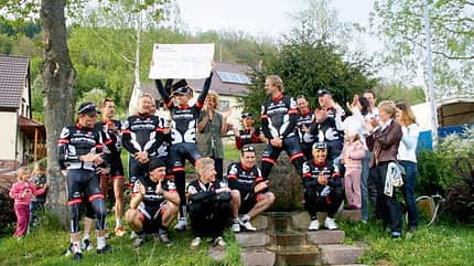 RB Radsport Charity 2010 Tour zum Regenbogen (jpg) RB Radsport Charity 2010 Tour zum Regenbogen (jpg)