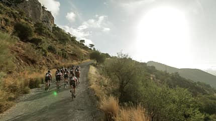 rb-2016-canyon-endurace-cf-slx-Rad_Race_1 (jpg) rb-2016-canyon-endurace-cf-slx-Rad_Race_1 (jpg)