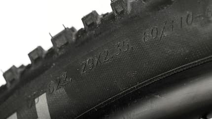 mb-0518-megatest-hardtails-canyon-detail-2 (jpg) mb-0518-megatest-hardtails-canyon-detail-2 (jpg)