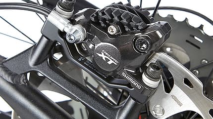 mb-0617-transalp-ambition-team-x12-2-punkt-0-detail-02-benjamin-hahn (jpg) mb-0617-transalp-ambition-team-x12-2-punkt-0-detail-02-benjamin-hahn (jpg)