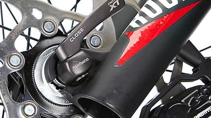 mb-0617-bulls-copperhead-29-rs-detail-01-benjamin-hahn (jpg) mb-0617-bulls-copperhead-29-rs-detail-01-benjamin-hahn (jpg)