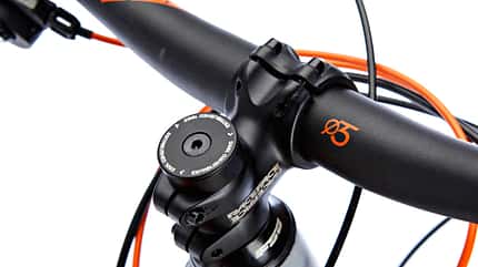 mb-0517-cube-stereo-140-hpa-pro-detail-01-benjamin-hahn (jpg) mb-0517-cube-stereo-140-hpa-pro-detail-01-benjamin-hahn (jpg)