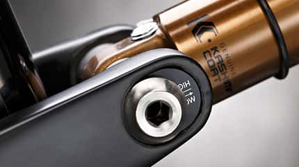 mb-0816-yt-industries-jeffsy-cf-pro-detail-01-det-goeckeritz (jpg) mb-0816-yt-industries-jeffsy-cf-pro-detail-01-det-goeckeritz (jpg)