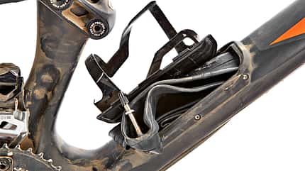 mb-0216-specialized-stumpjumper-fsr-comp-carbon-650b-detail-drake-images (jpg) mb-0216-specialized-stumpjumper-fsr-comp-carbon-650b-detail-drake-images (jpg)