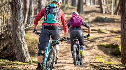 mb-0518-megatest-womens-tourenfullys (jpg) mb-0518-megatest-womens-tourenfullys (jpg)