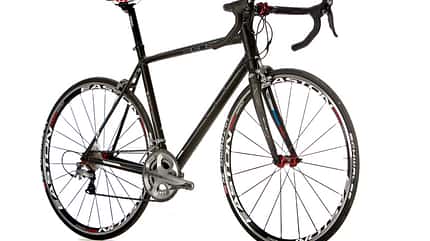 RB 0611 Carbon- vs. Alu-Renner - Cube 1 RB 0611 Carbon- vs. Alu-Renner - Cube 1