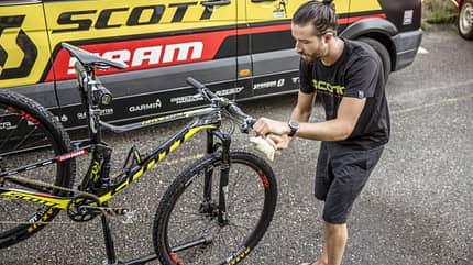 Mountainbike,mechanic,mechaniker,scott,sram,werkstatt,yannick