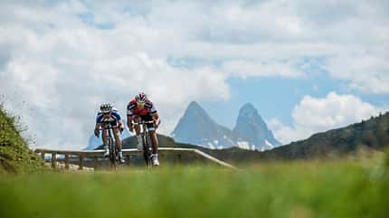 Rennradtouren Oisans L'Alp d'Huez Rennradtouren Oisans L'Alp d'Huez