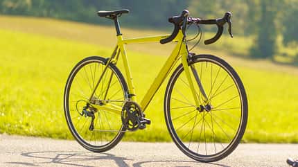 Rennräder unter 1000 Euro im Test Cannondale Cube Felt Stevens Triban Rennräder unter 1000 Euro im Test Cannondale Cube Felt Stevens Triban