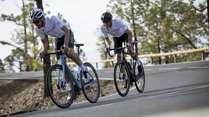 Aurum Magma: Das neue Rennrad von Alberto Contador und Ivan Basso Aurum Magma: Das neue Rennrad von Alberto Contador und Ivan Basso