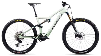 L363TTCC-YV-SIDE-RISE_M10,bici,bike,catalogo,estudio,fondo blanco,gama 2021,orbea