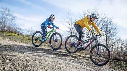 Mountainbike-Fahrtechnik für Kinder