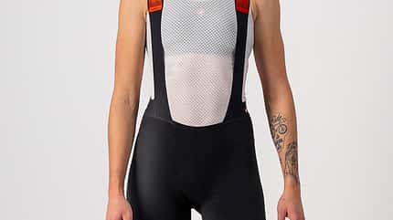 Castelli, Cycling, Product, StyleShootsModel='Elis', StyleShootsAspectRatio='4_5', StyleShoo, Aero, Black, Premio, SS21, Women, aerodynamic, bibshorts, compressive, light, lightweight, premio black, progetto, progetto x2 pad, rosso corsa, short, woman, woven, x2, Apparel, Clothing, Costume, Human, Person