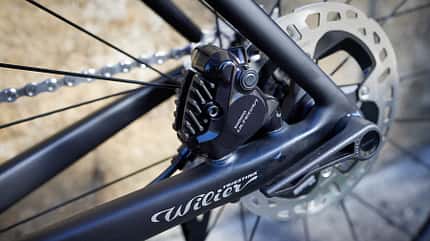 Shimano Dura-Ace R9200 Shimano Ultegra R8100 Shimano Dura-Ace R9200 Shimano Ultegra R8100