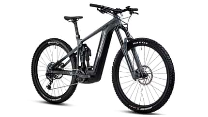 Mb 11/2021: E-MTB Top 25 für 2022 Mb 11/2021: E-MTB Top 25 für 2022