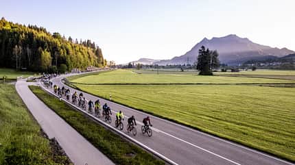 Zötler Gold Race, Begleitung, Samstag, 2019, Illerdamm, B19, ZGR, Anton Herb, Grosse Ritt, Zötler Gold Race, neutraler Start, tony, Asphalt, Bicycle, Bike, Human, Path, Person, Road, Tarmac, Transportation, Vehicle