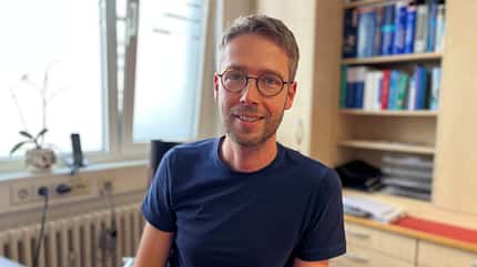 Sonneschutz beim Radfahren I Portrait Hautarzt Stuttgart Dr. Martin Wurster Sonneschutz beim Radfahren I Portrait Hautarzt Stuttgart Dr. Martin Wurster